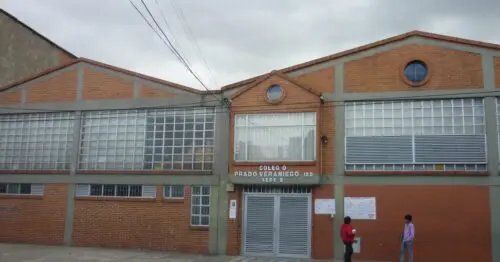 COLEGIO DISTRITAL PRADO VERANIEGO TIERRA LINDA COLEGIO DISTRITAL PRADO VERANIEGO TIERRA LINDA